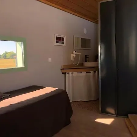 Pilotis Estuaire Ferienhaus *